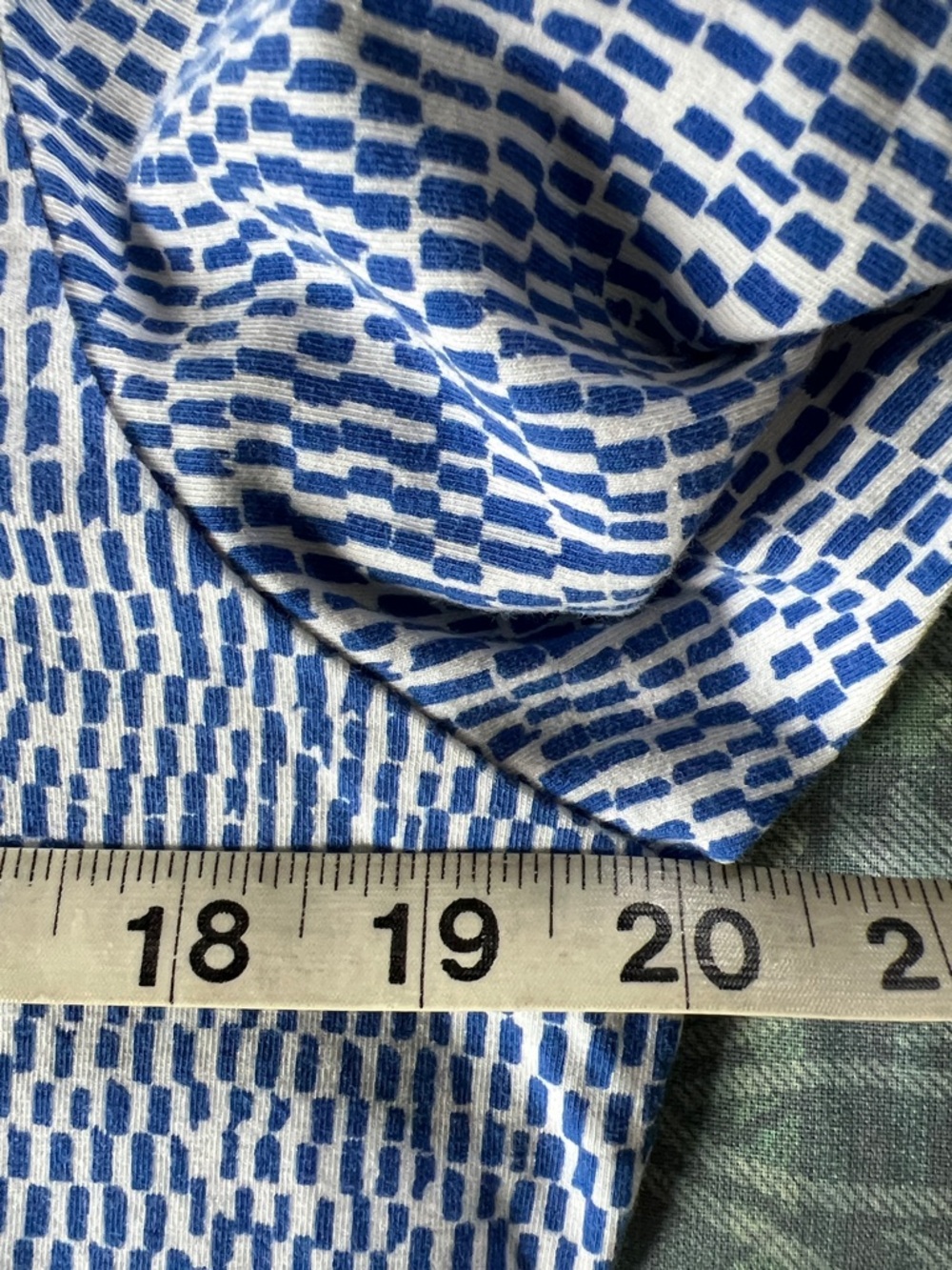 Jim Thompson Blue & White Short-Sleeve Patterned Tee - Picture 3 of 5
